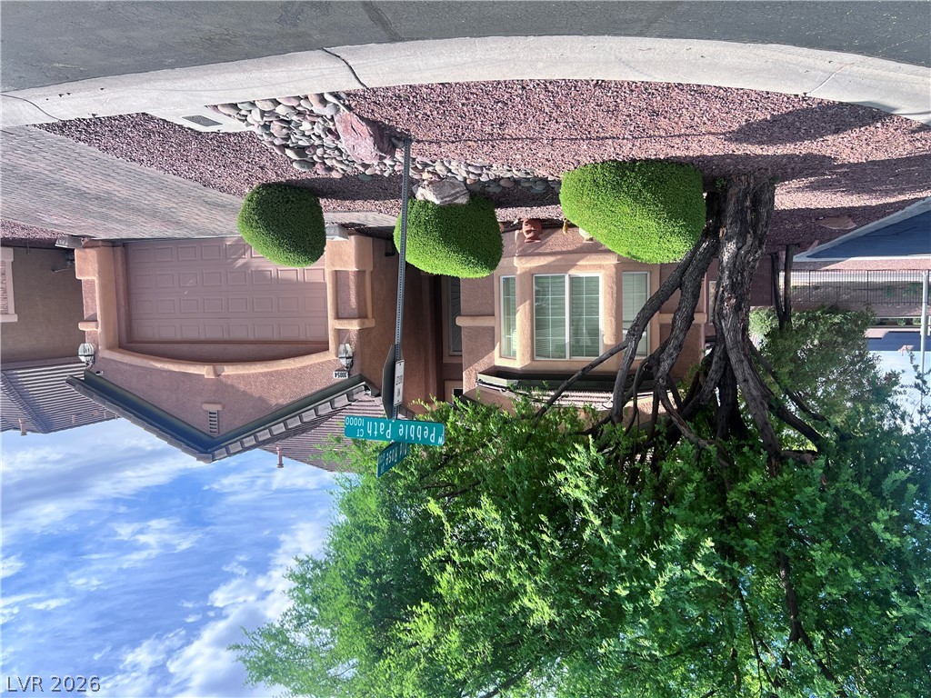 10054 Pebble Path Court Property Photo 1