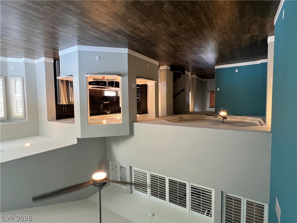 10054 Pebble Path Court Property Photo 5