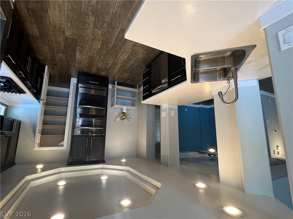 10054 Pebble Path Court Property Photo 10