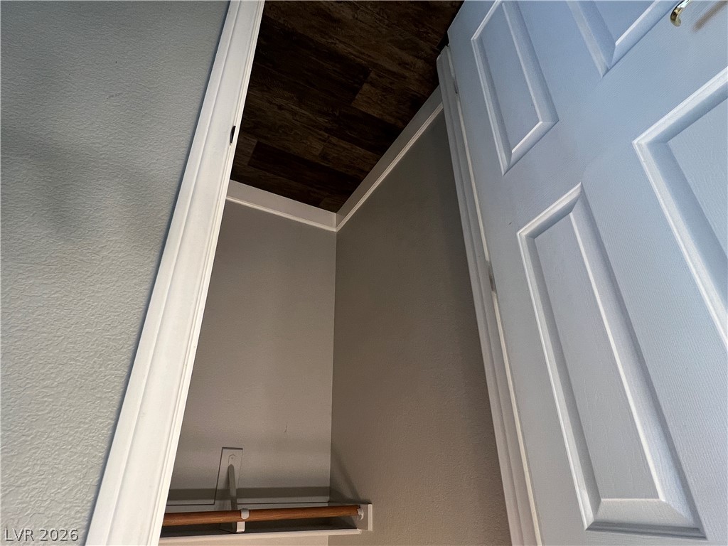 10054 Pebble Path Court Property Photo 24