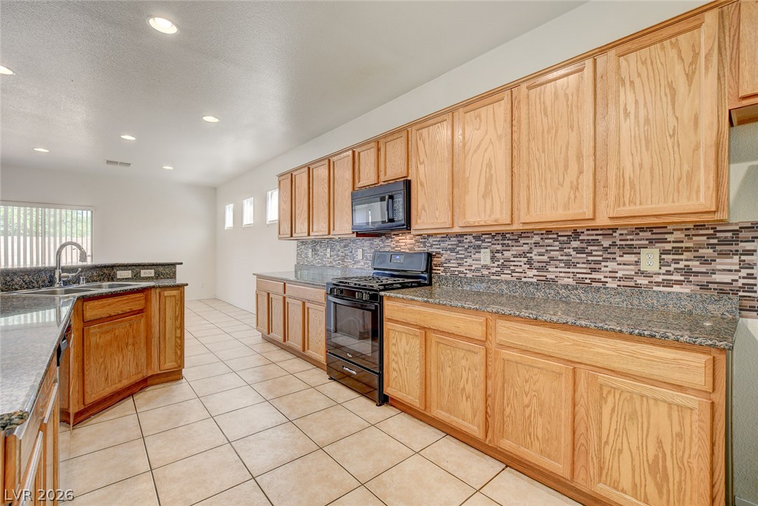 6724 Donna Street Property Photo 5