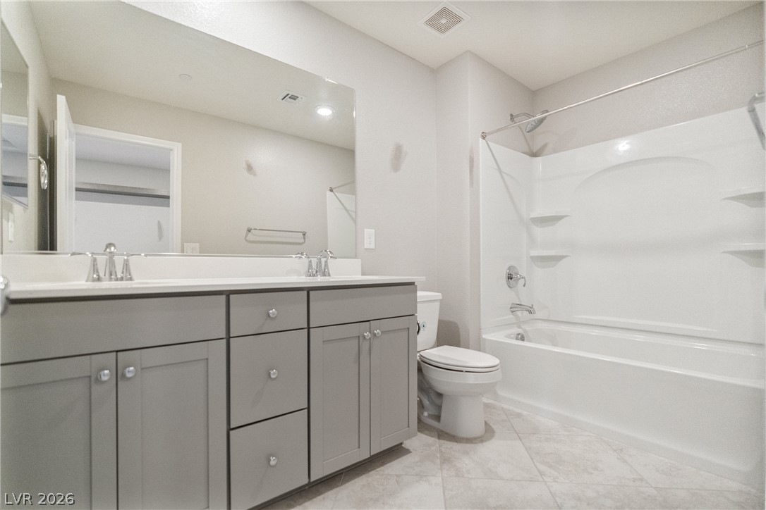 2495 Rofrano Place Property Photo 10