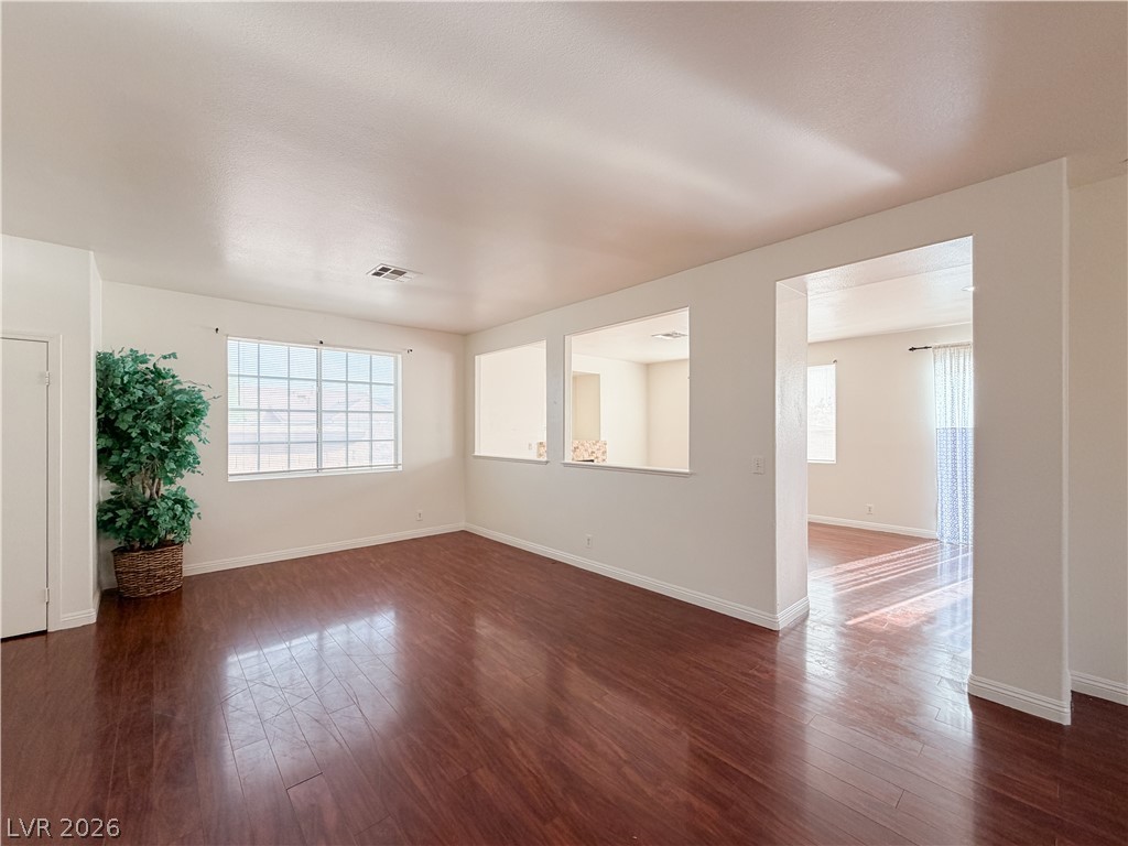 5608 Scottyboy Drive Property Photo 4