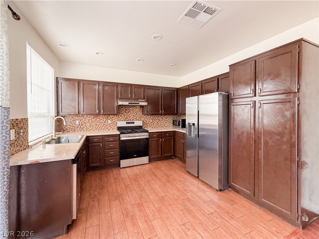 5608 Scottyboy Drive Property Photo 18