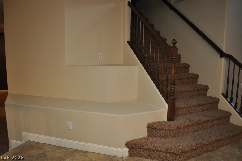 7804 Jacaranda Hill Court Property Photo 9