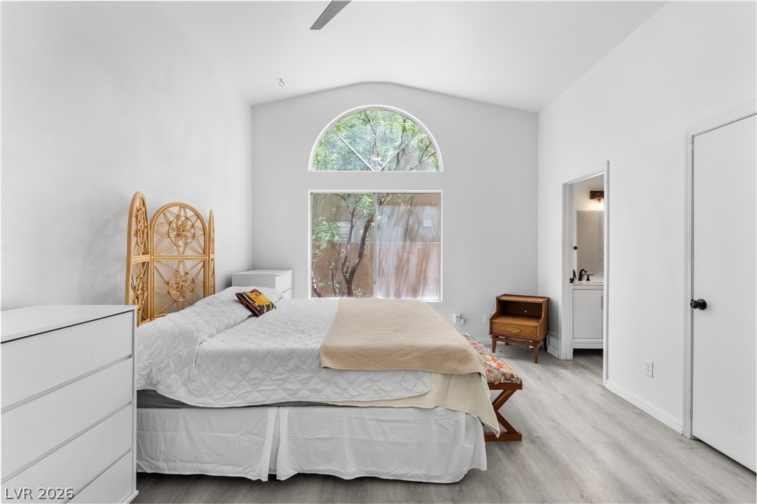 2066 Glistening Sands Drive Property Photo 15