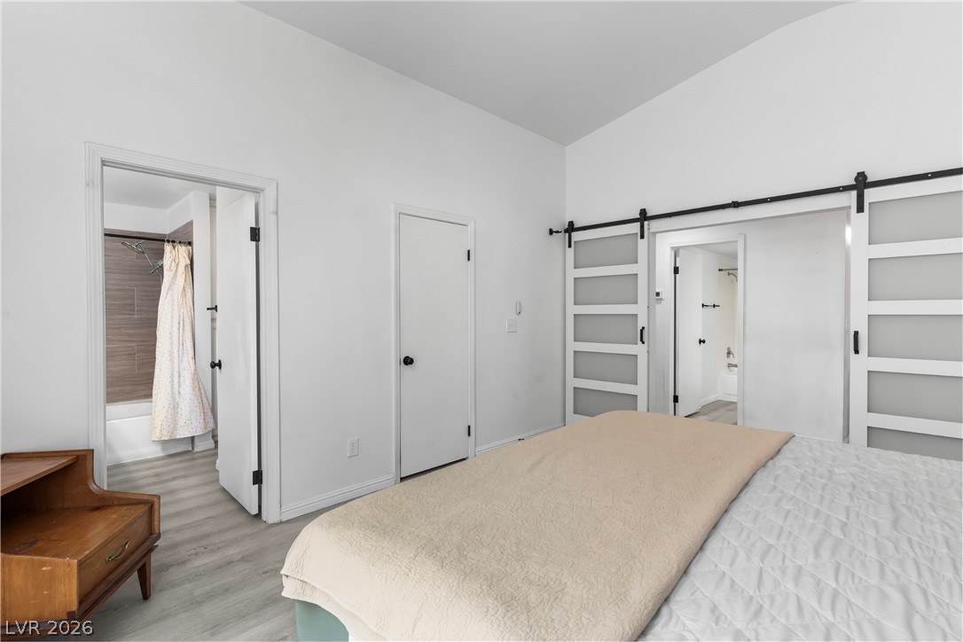2066 Glistening Sands Drive Property Photo 17