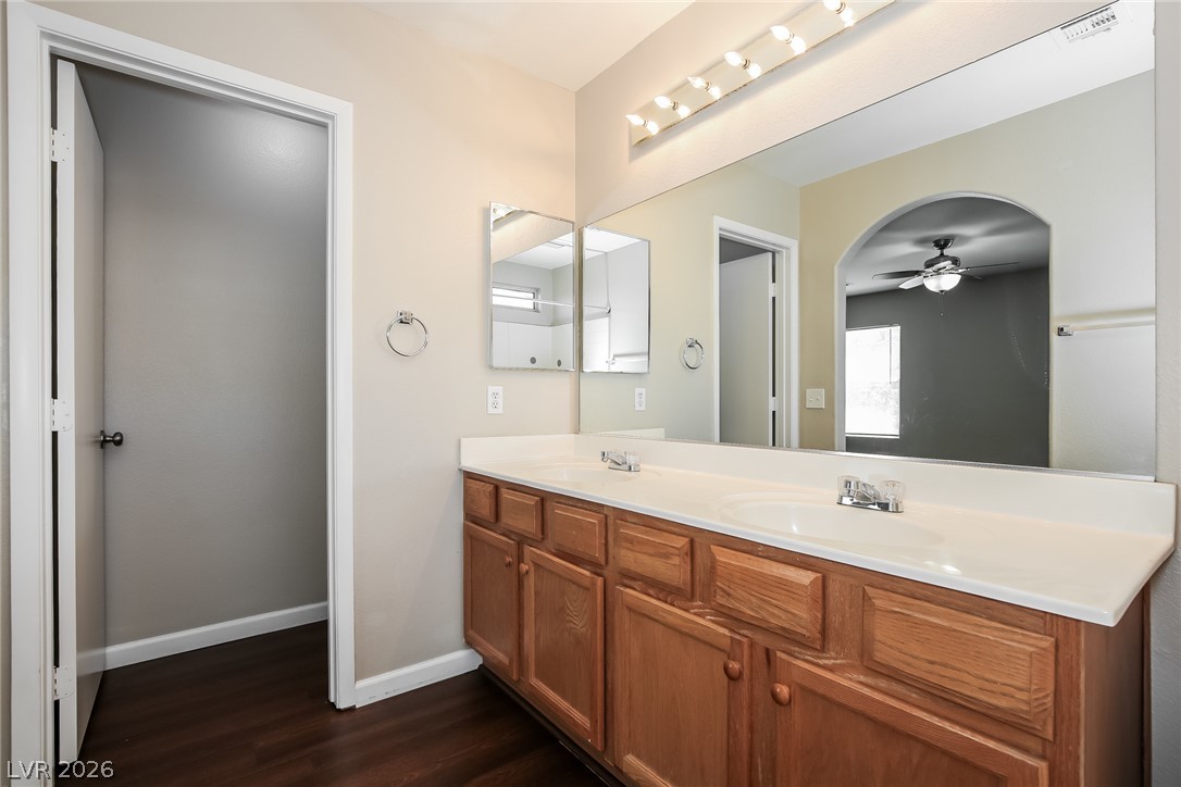 2617 Los Palos Street Property Photo 18