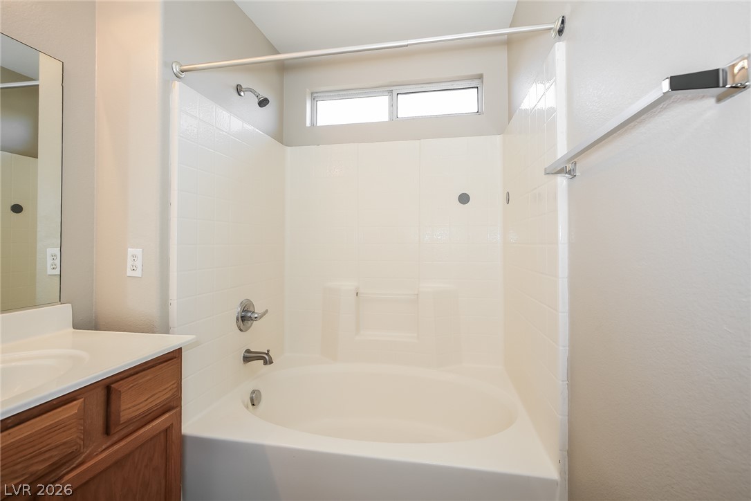 2617 Los Palos Street Property Photo 19
