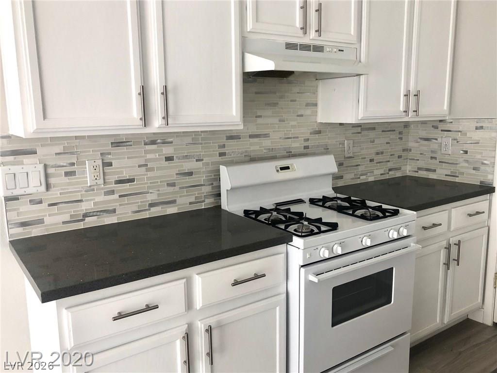 9769 Wailings Avenue Property Photo 11