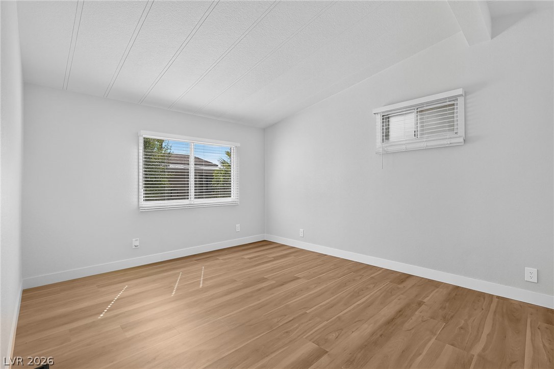 5525 Tres Piedras Road Property Photo 23