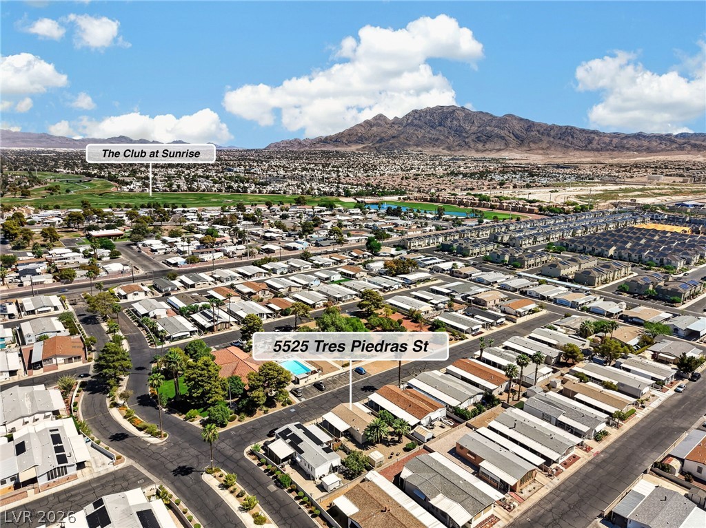 5525 Tres Piedras Road Property Photo 39