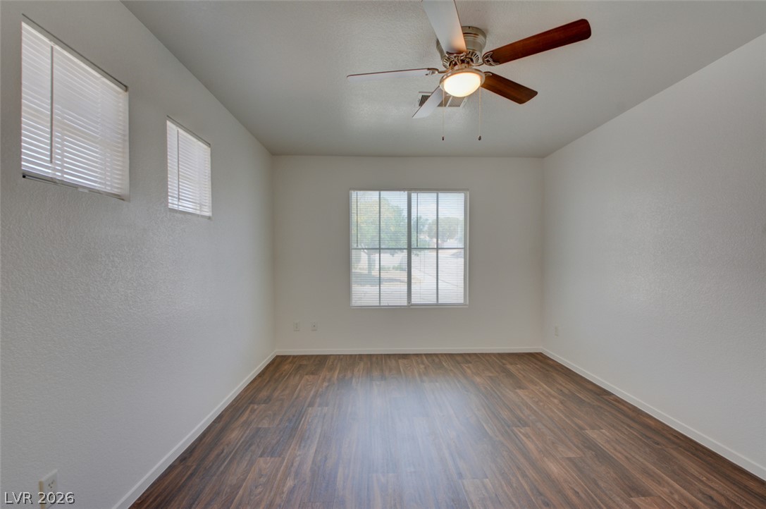 1735 Night Shadow Avenue Property Photo 2