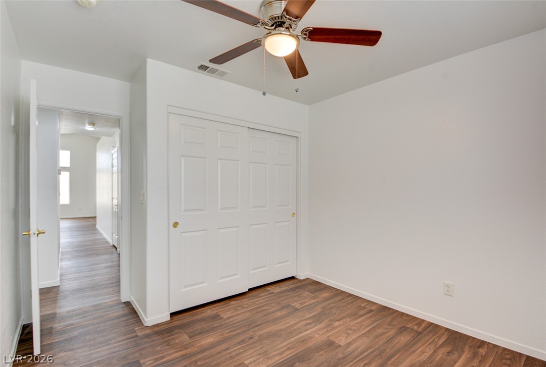 1735 Night Shadow Avenue Property Photo 8
