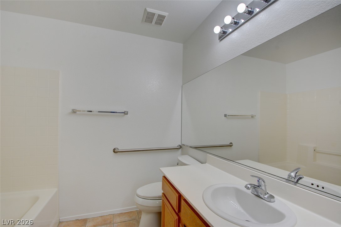 1735 Night Shadow Avenue Property Photo 11