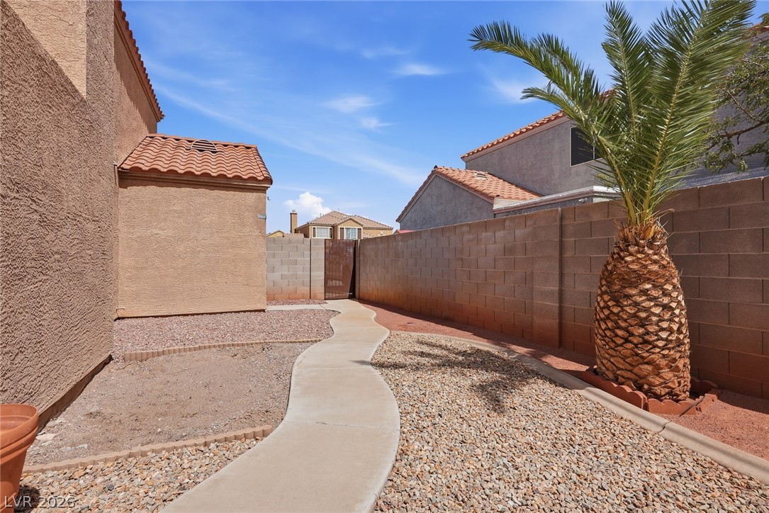 909 Blanco Caballo Way Property Photo 31