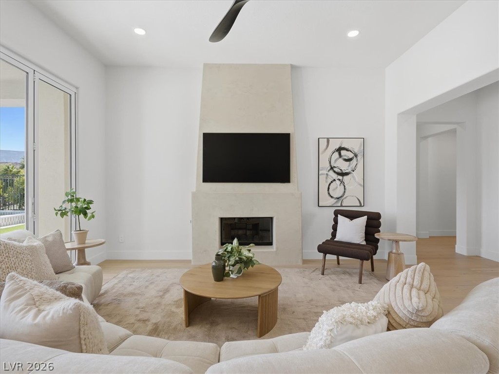 3074 Soft Horizon Way Property Photo 14