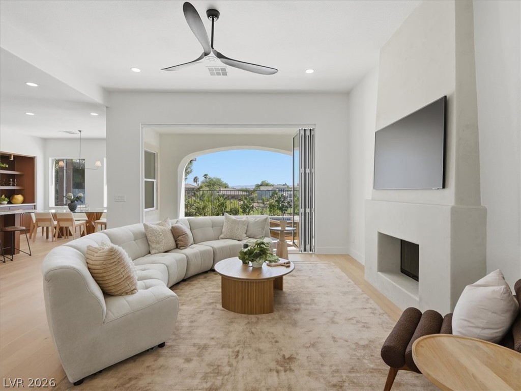 3074 Soft Horizon Way Property Photo 17