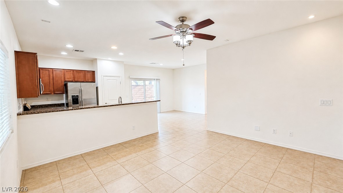 8644 Abbey Dell Avenue Property Photo 9