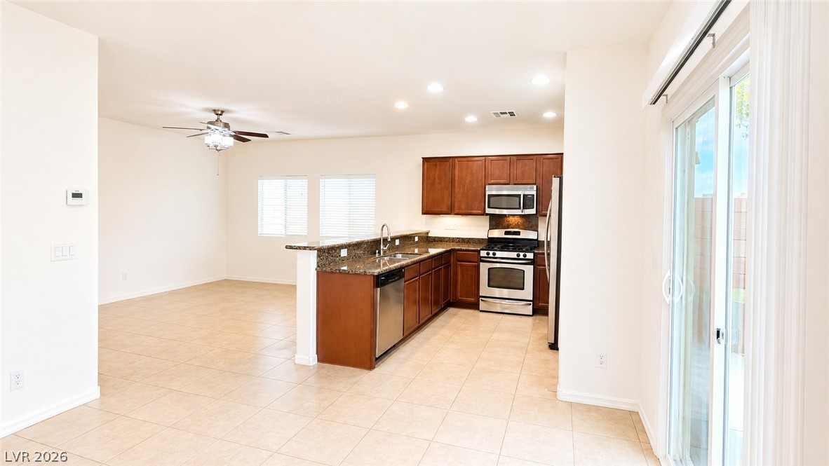 8644 Abbey Dell Avenue Property Photo 11