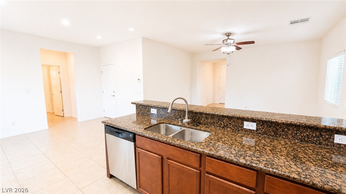 8644 Abbey Dell Avenue Property Photo 12