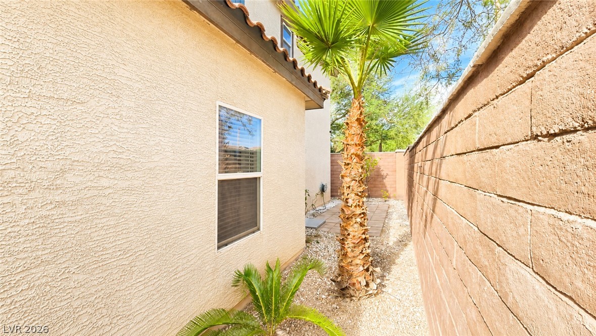 8644 Abbey Dell Avenue Property Photo 29