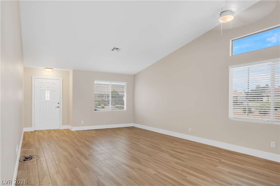 1426 Bugle Boy Drive Property Photo 3