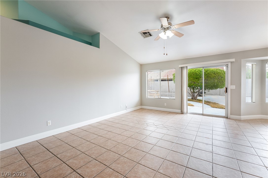 4866 Carefree Drive Property Photo 12