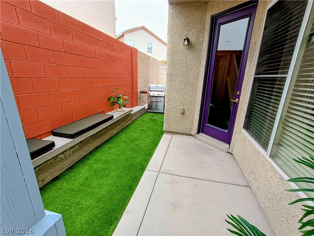 10373 Morning Sorrow Street Property Photo 22