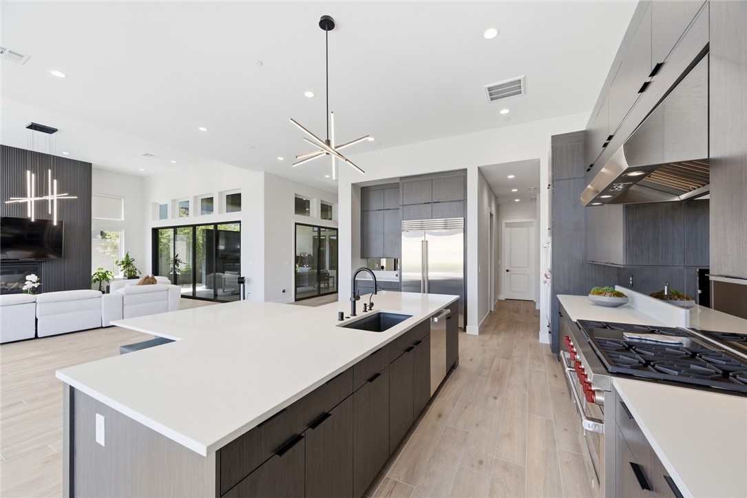 11233 Desert Heights Avenue Property Photo 40