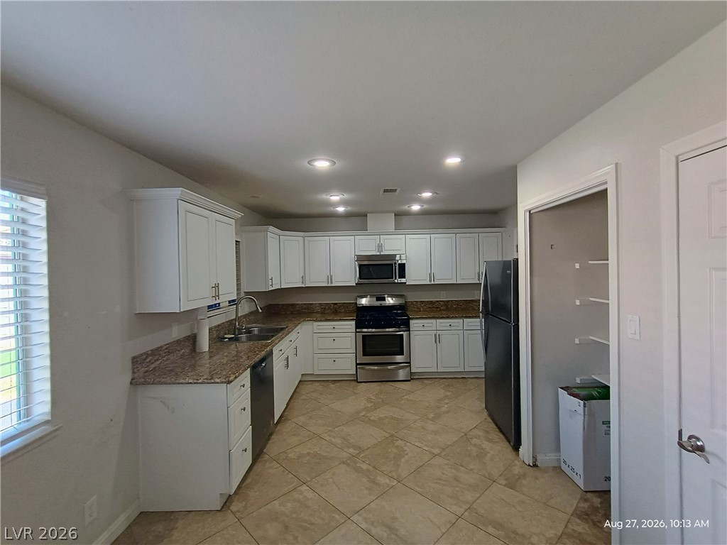 1012 Ron Evans Street Property Photo 4