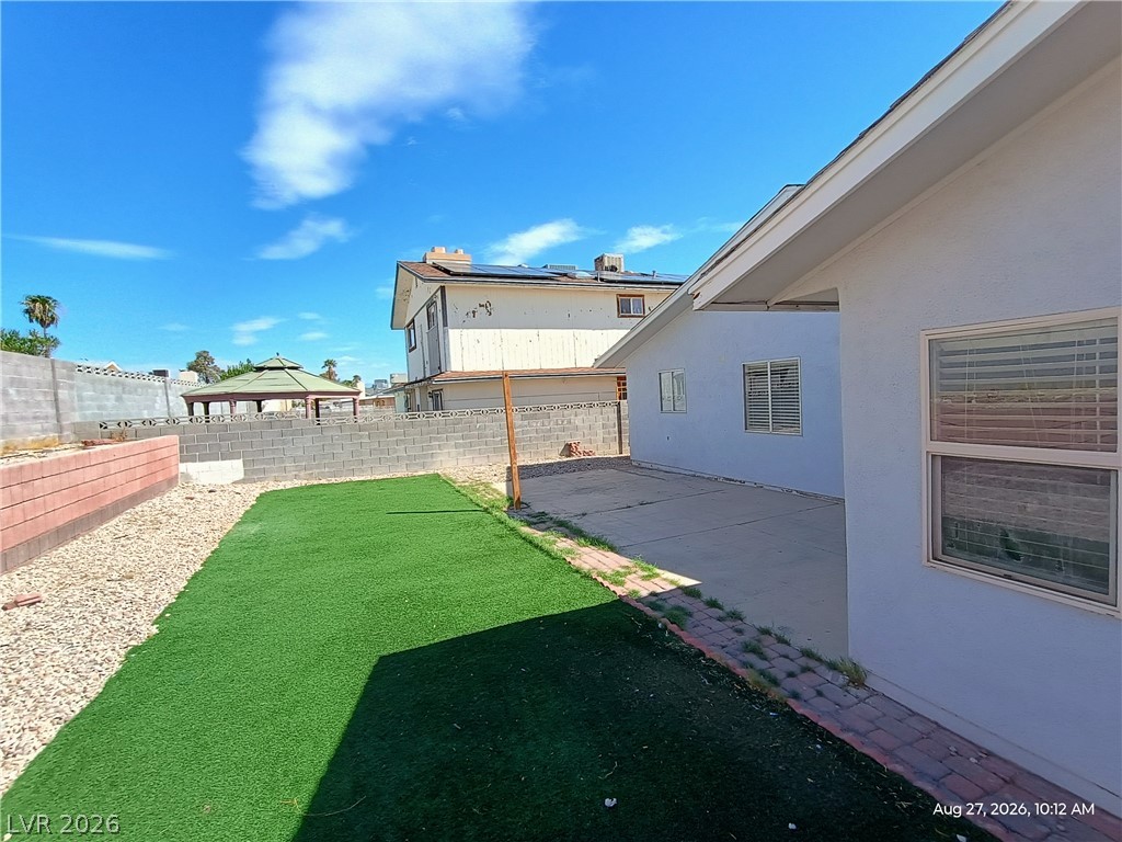 1012 Ron Evans Street Property Photo 21
