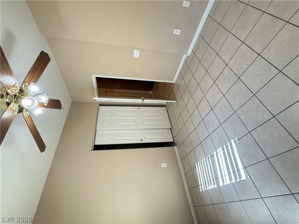 9303 Gilcrease Avenue 1132 Property Photo 15