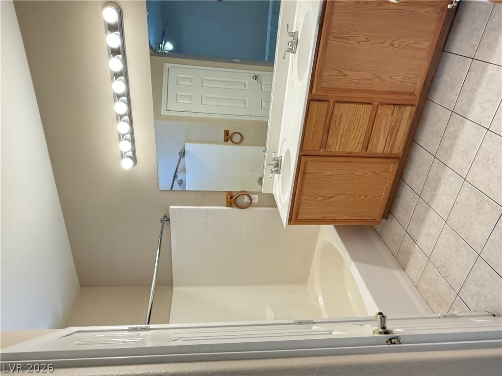 9303 Gilcrease Avenue 1132 Property Photo 16