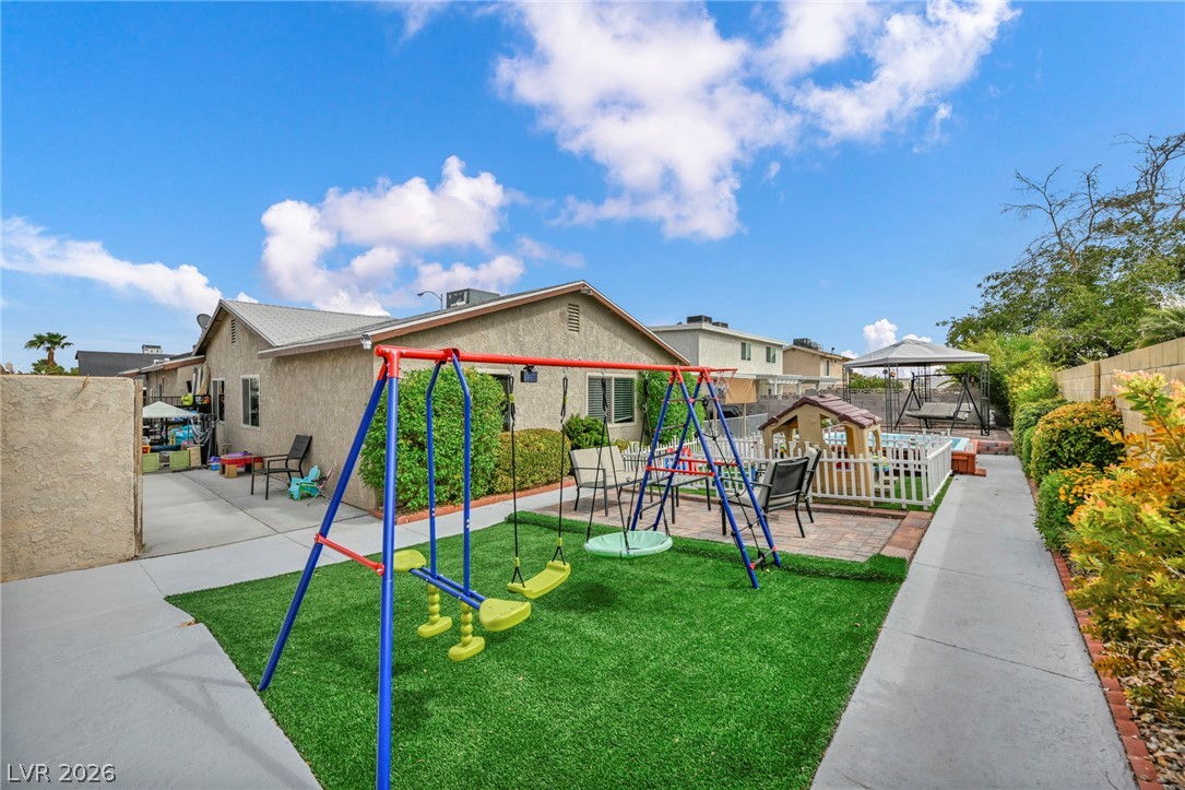 3839 Reflection Way Property Photo 11