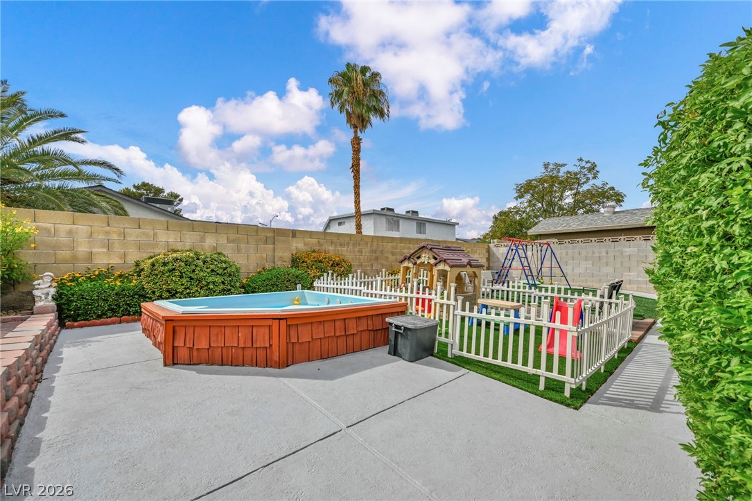 3839 Reflection Way Property Photo 14