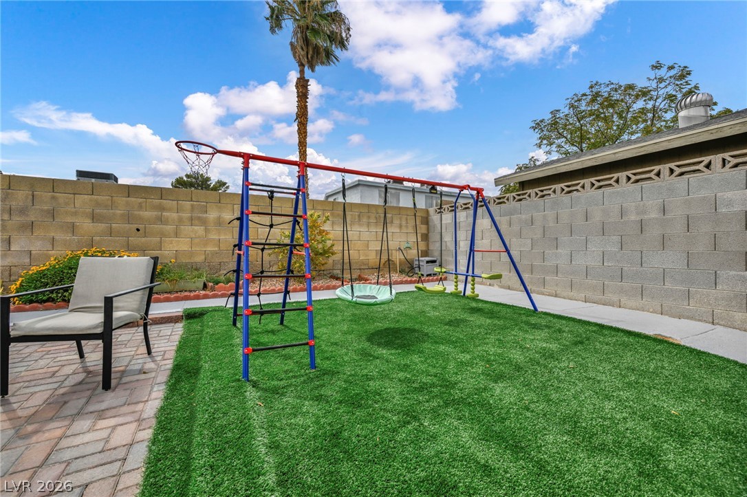 3839 Reflection Way Property Photo 17