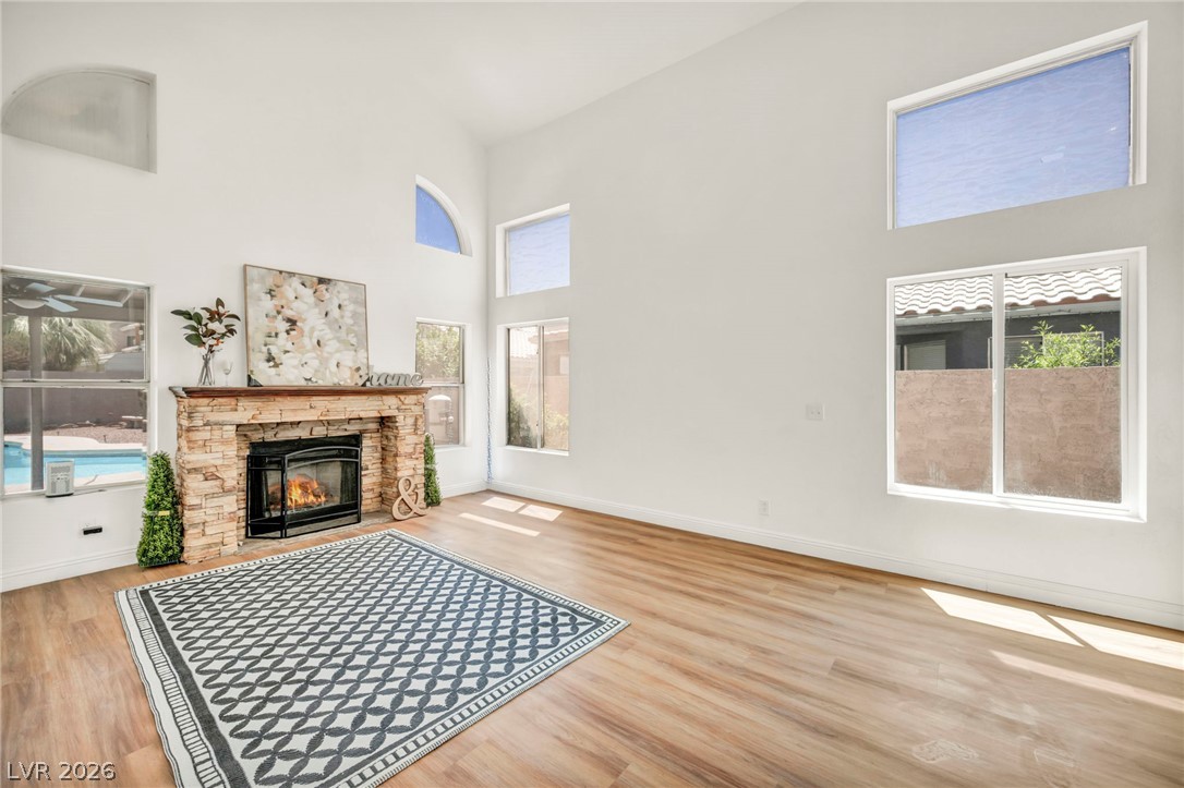 5322 Sandstone Drive Property Photo 3