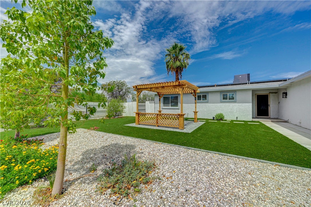431 Scenic Drive Property Photo 4