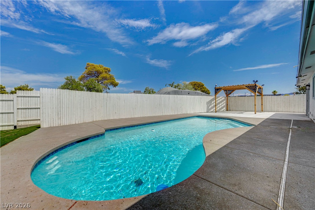 431 Scenic Drive Property Photo 32