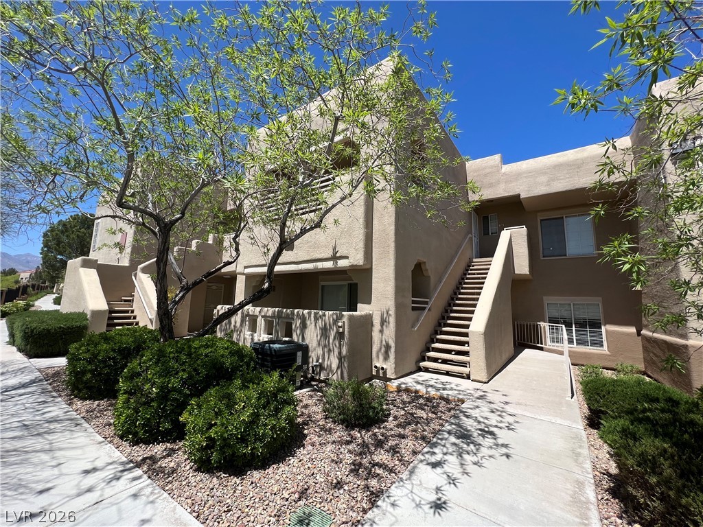 1901 Rio Canyon Court 106 Property Photo 1