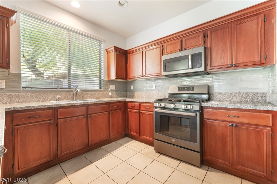 1844 Arch Stone Avenue Property Photo 13
