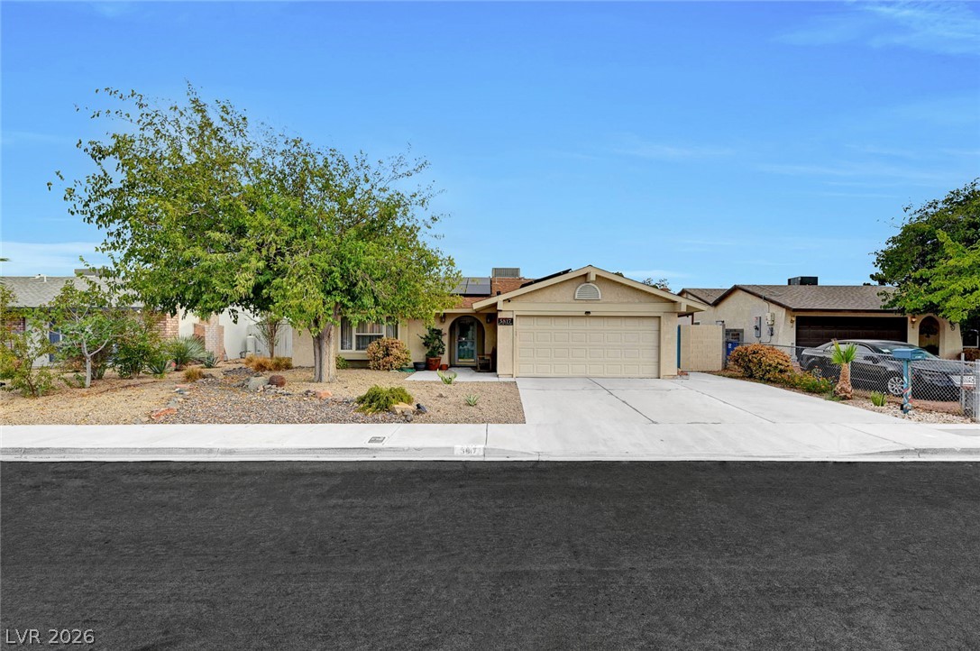 5817 Mary Way Property Photo 2