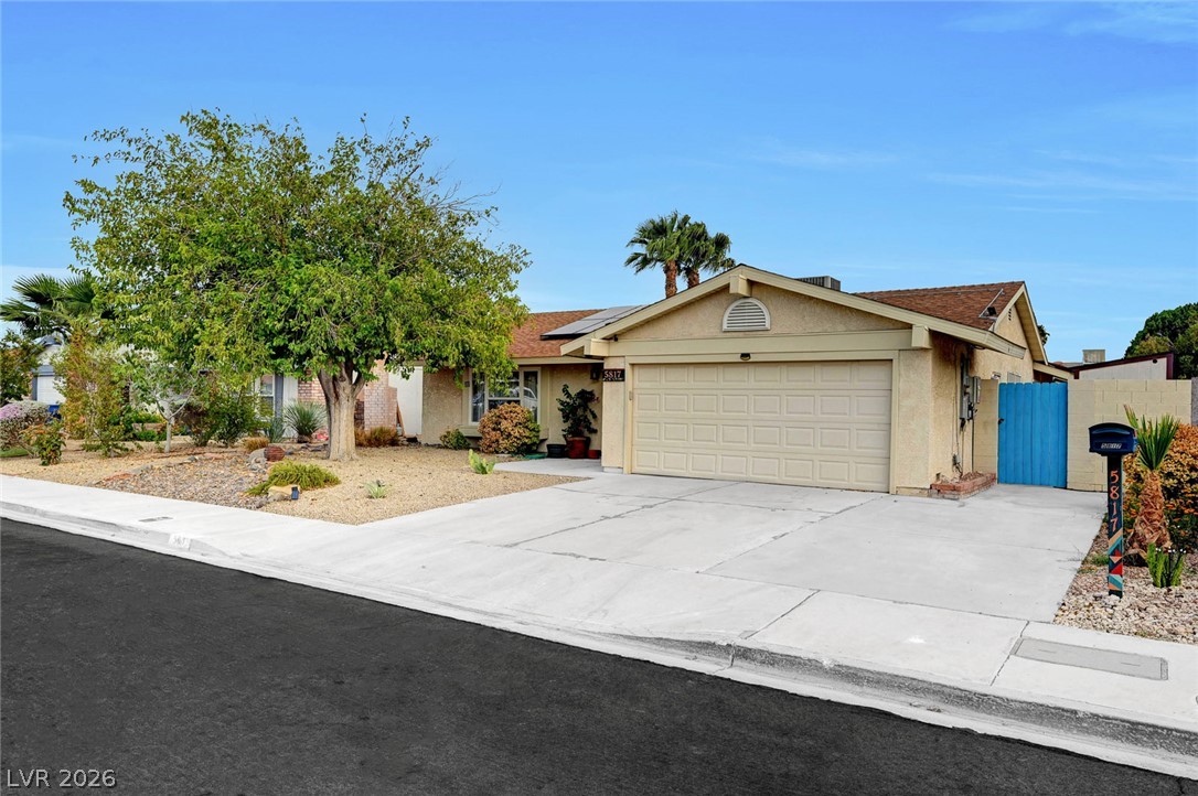5817 Mary Way Property Photo 4