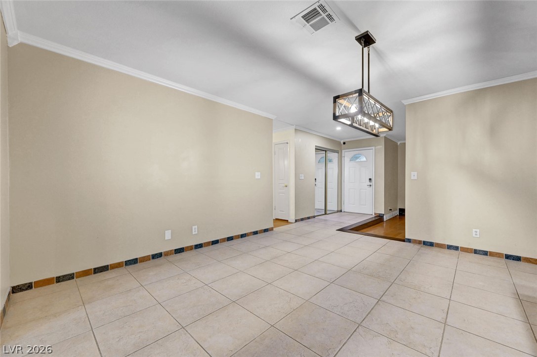 5817 Mary Way Property Photo 15