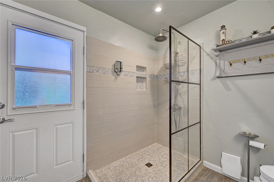 5817 Mary Way Property Photo 29