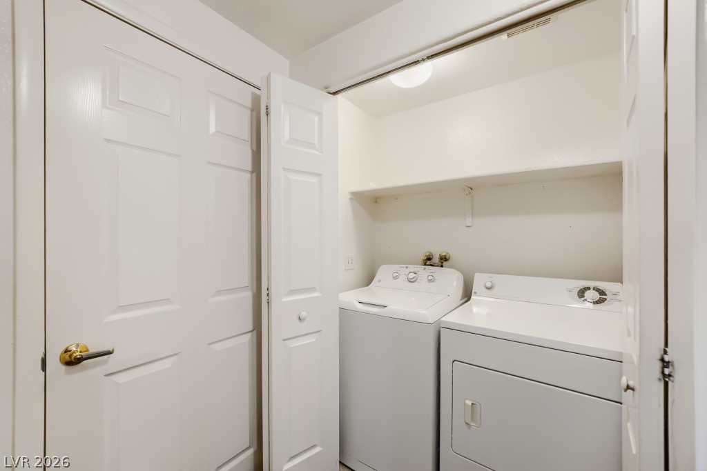 401 Amber Pine Street 103 Property Photo 17