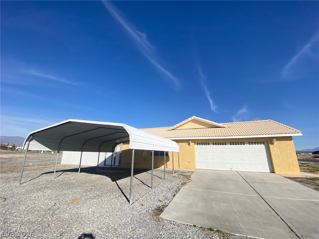 2950 East Deerskin Street Property Photo 2