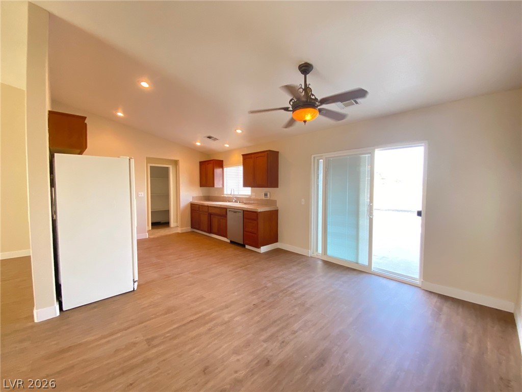 2950 East Deerskin Street Property Photo 5