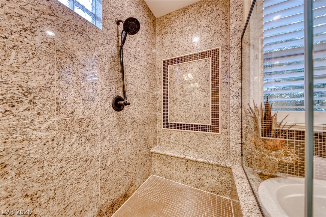 41 Moltrasio Lane Property Photo 34